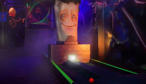 crazy golf - plonkers package stag do